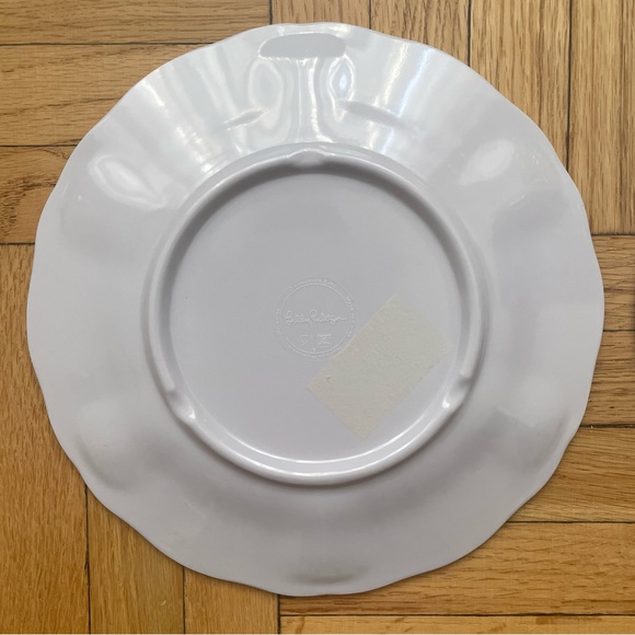 Set of 4 Lilly Pulitzer Plates - Picture 9 of 10